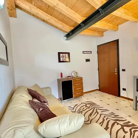 Belvedere Mansarda Apartment Tremezzo
